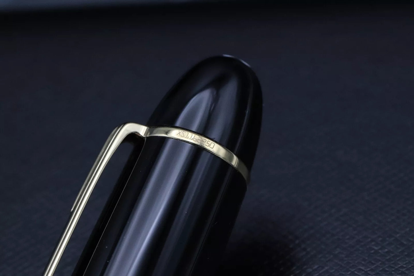 Montblanc Meisterstuck 149 Gold-Coated Fountain Pen - UNUSED image 6