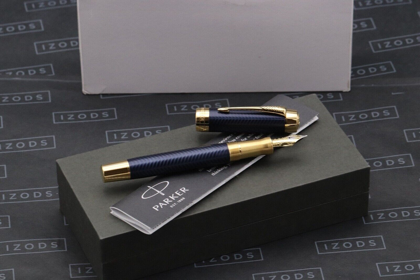 Parker Duofold Centennial Prestige Blue Chevron Fountain Pen - UNUSED image 0