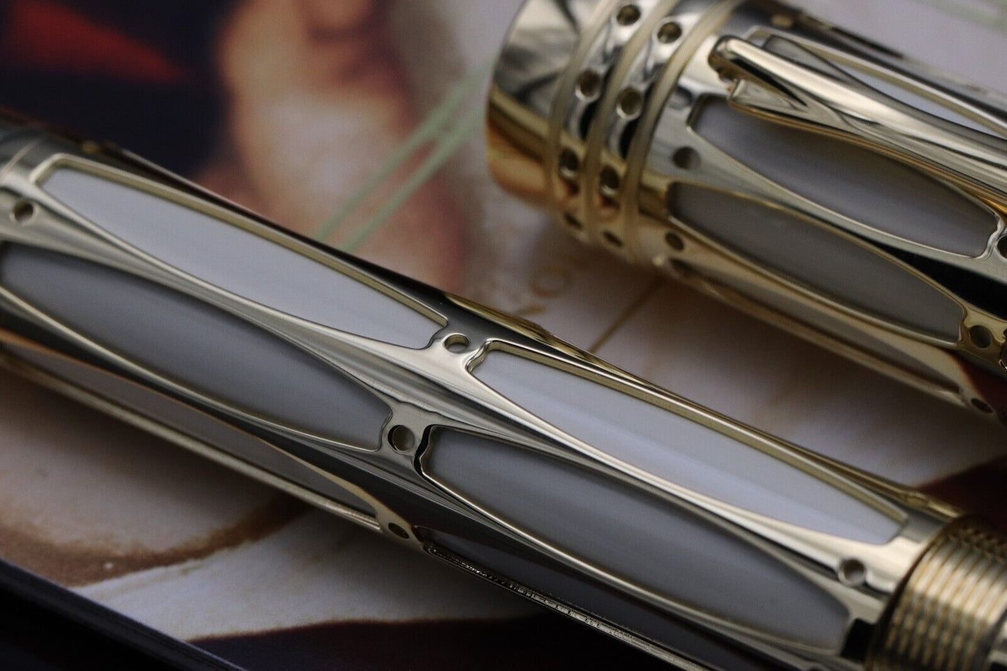 Montblanc Patron Of Art Pope Julius II 4810 Fountain Pen – UNUSED image 4