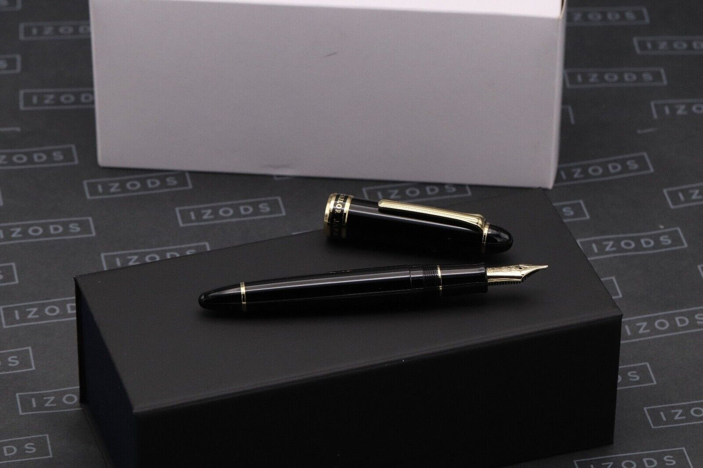 Sailor 1911L Black Gold Fountain Pen - Naginata Cross Point Nib image 0