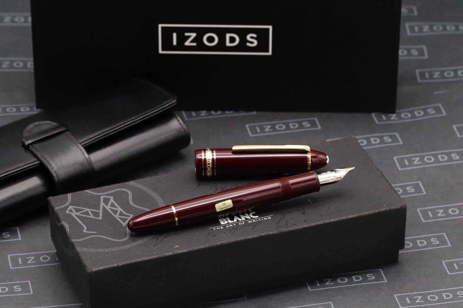 Montblanc Meisterstuck 147 Traveller Bordeaux Fountain Pen - UNUSED image 0