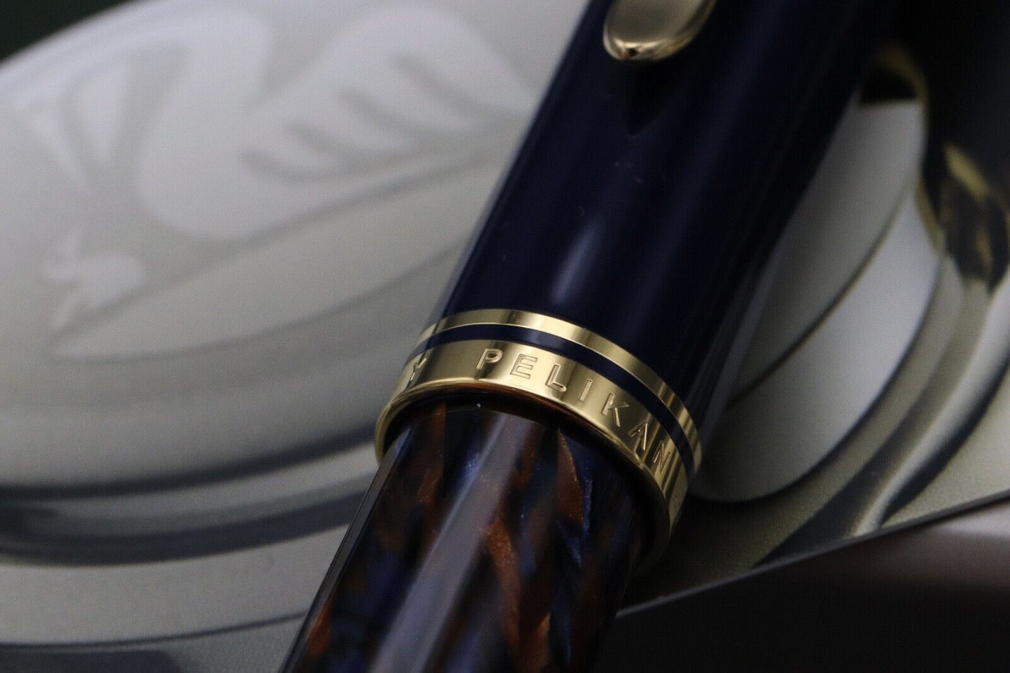 Pelikan M800 Stone Garden Special Edition Fountain Pen image 4
