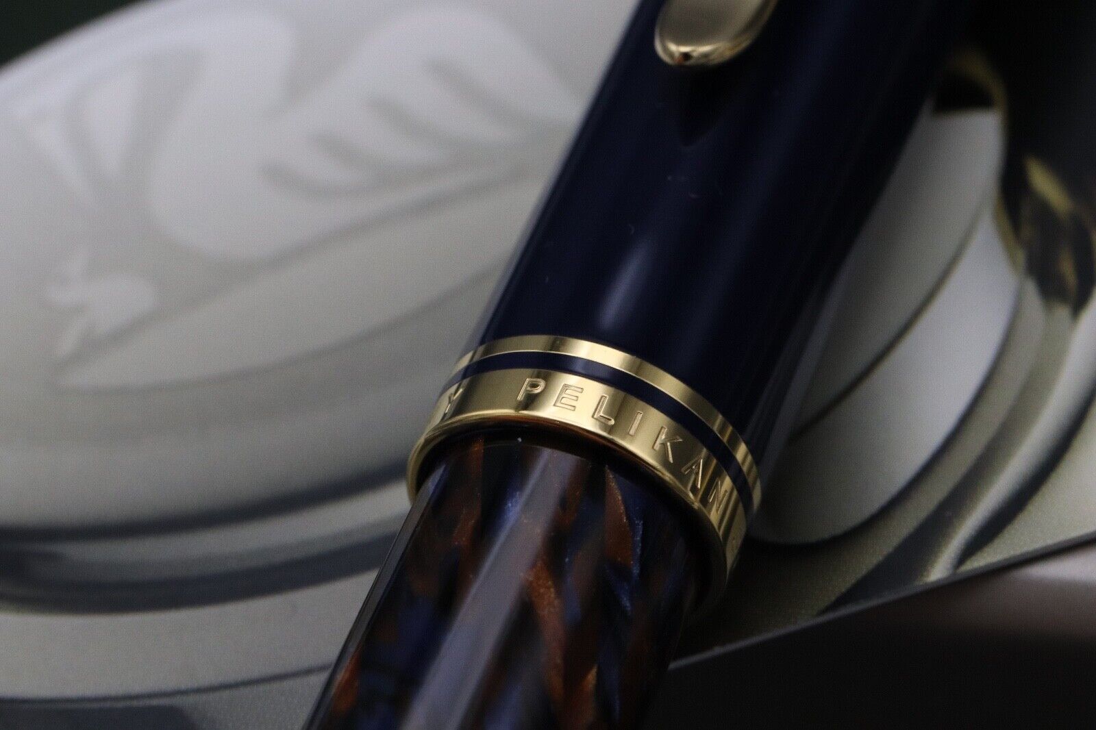 Pelikan M800 Stone Garden Special Edition Fountain Pen image 4
