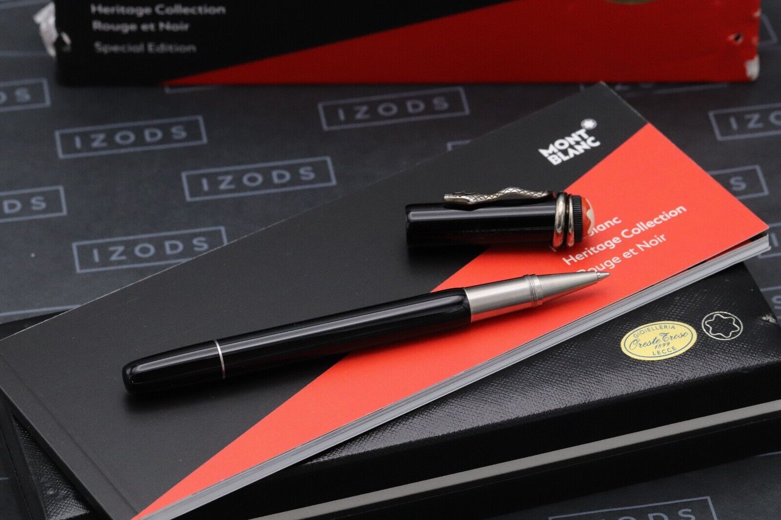 Montblanc Heritage Rouge et Noir Black SE Rollerball / Fineliner Pen image 1