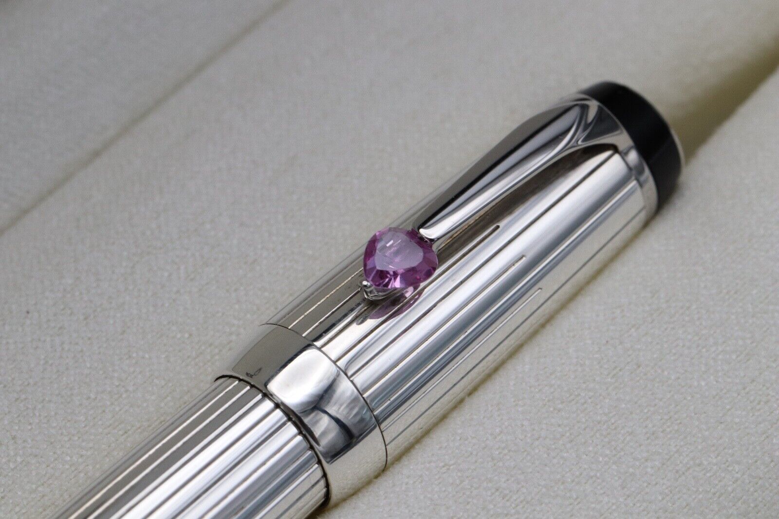 Montblanc Boheme Je T'aime Sterling Silver Fountain Pen image 4