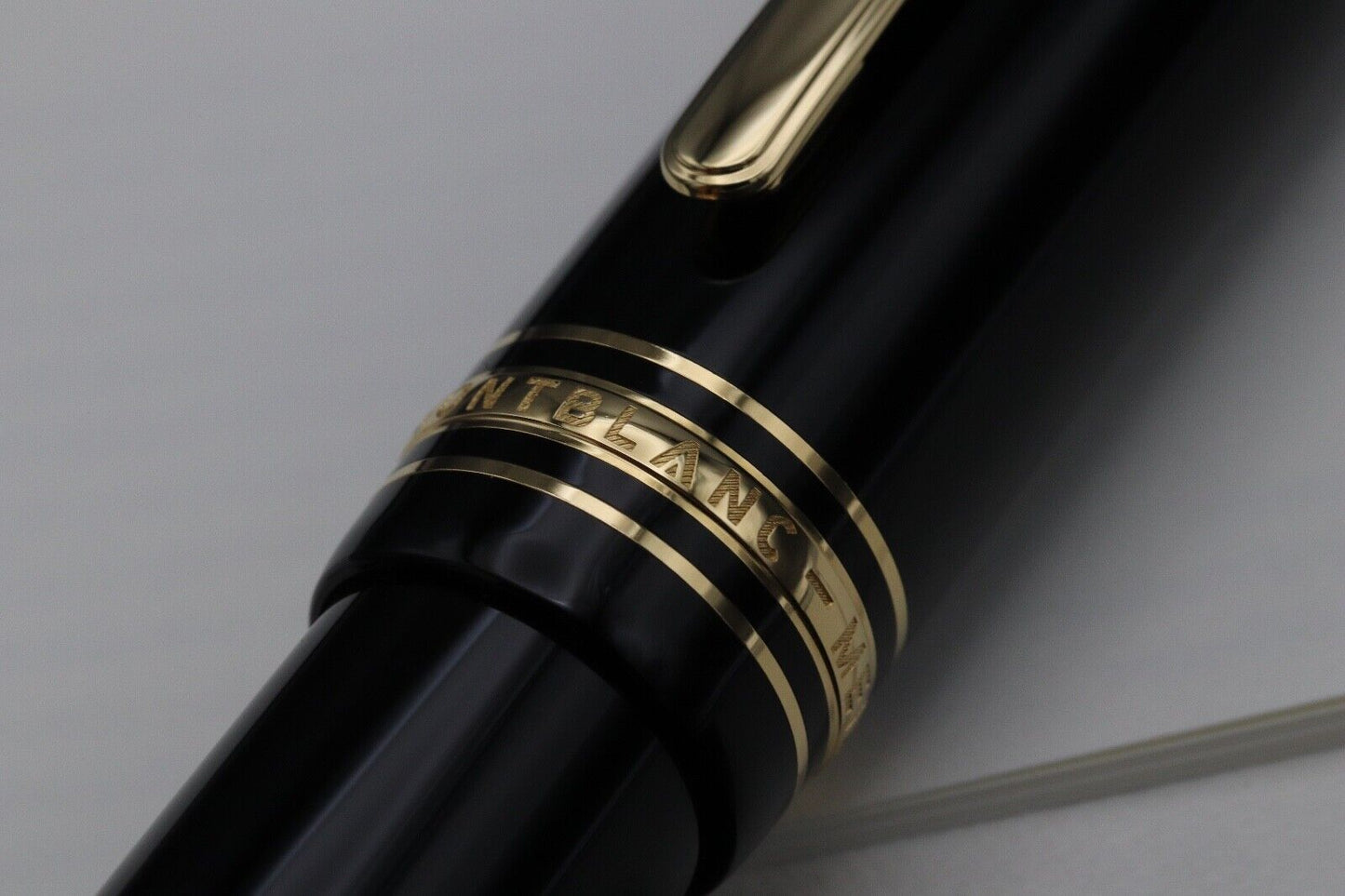 Montblanc Meisterstuck 149 Gold-Coated Fountain Pen - UNUSED image 4
