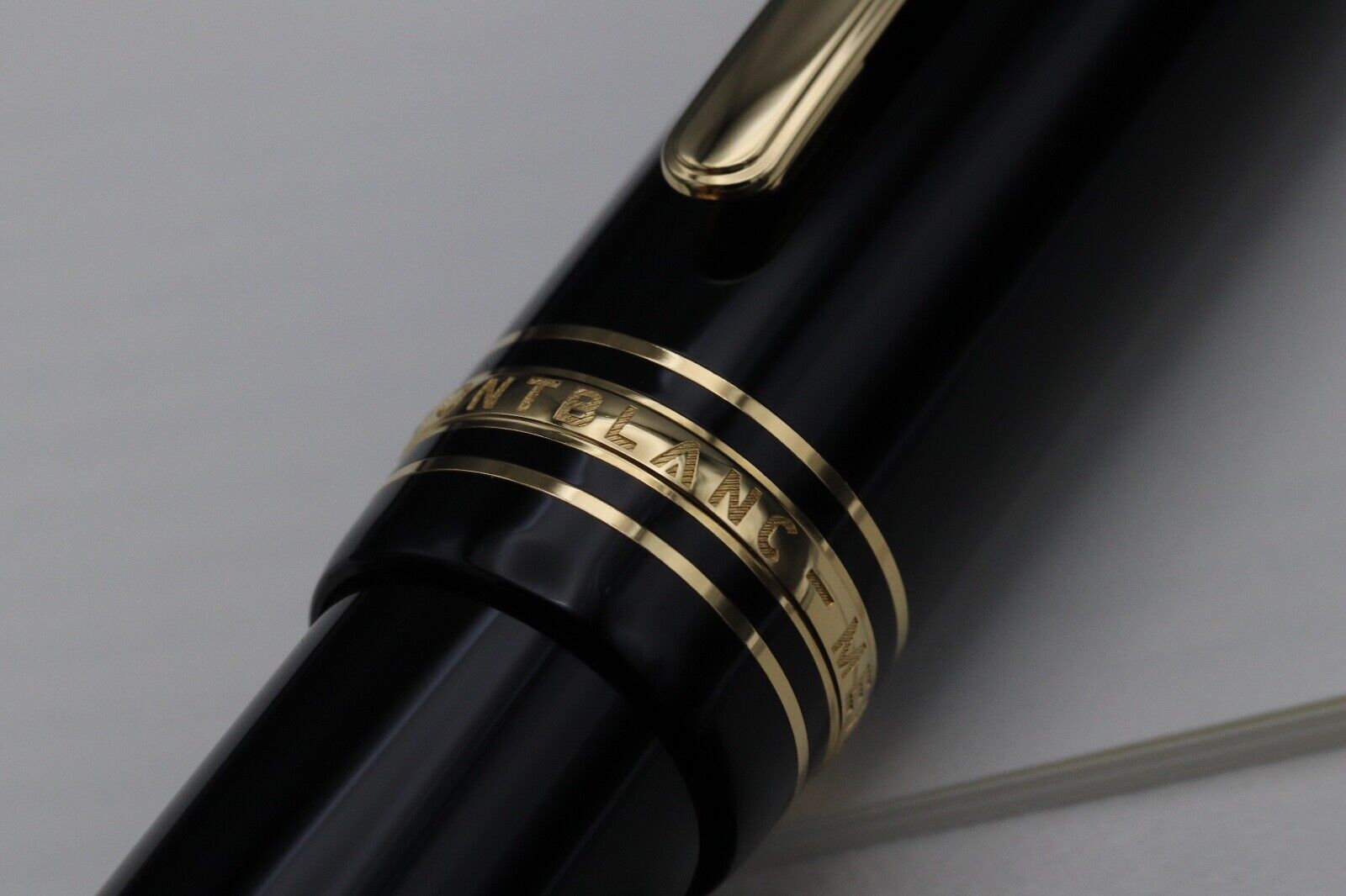 Montblanc Meisterstuck 149 Gold-Coated Fountain Pen - UNUSED image 4