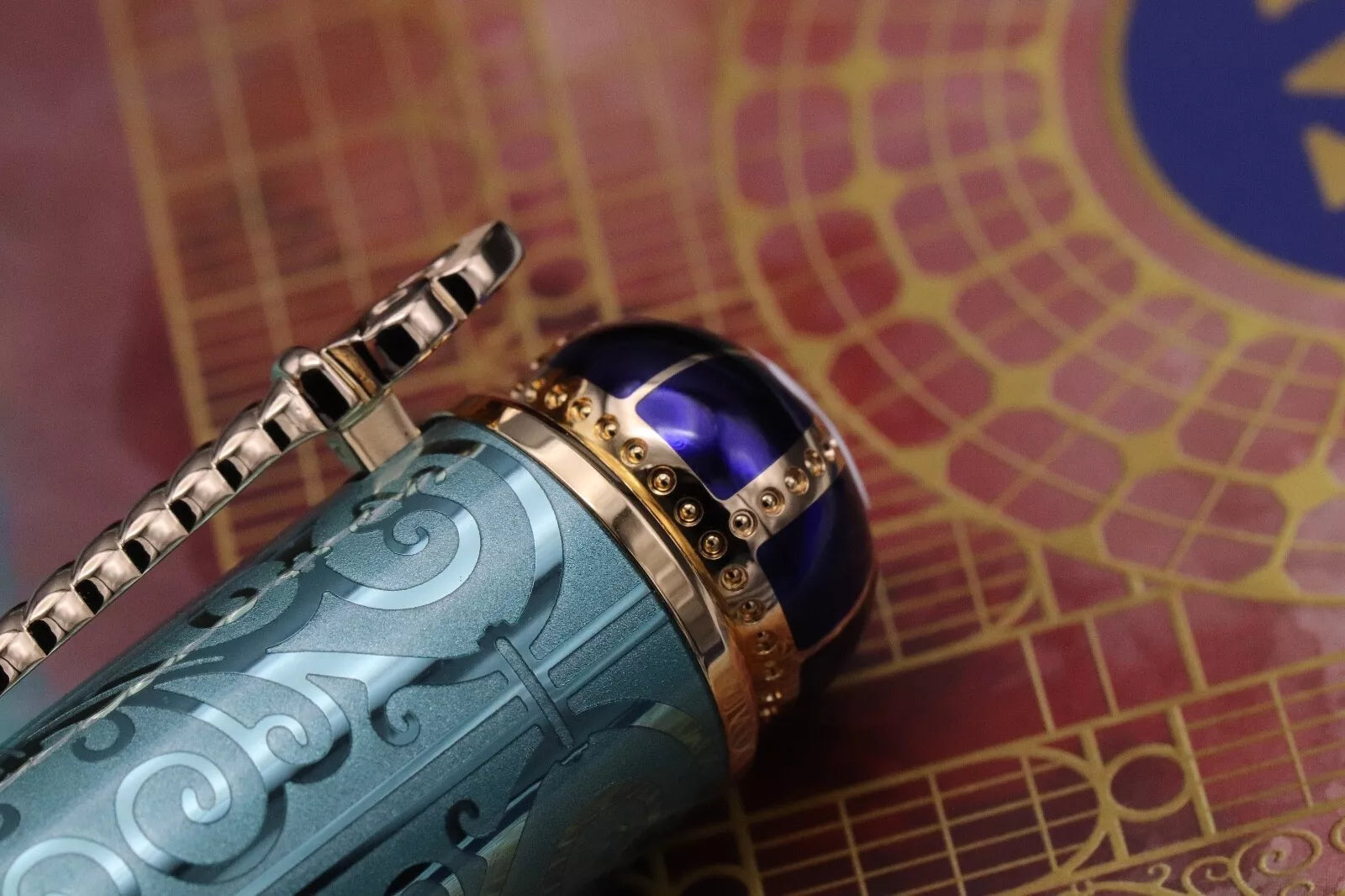 Montblanc Patron of Art Homage to Victoria 4810 Fountain Pen image 8