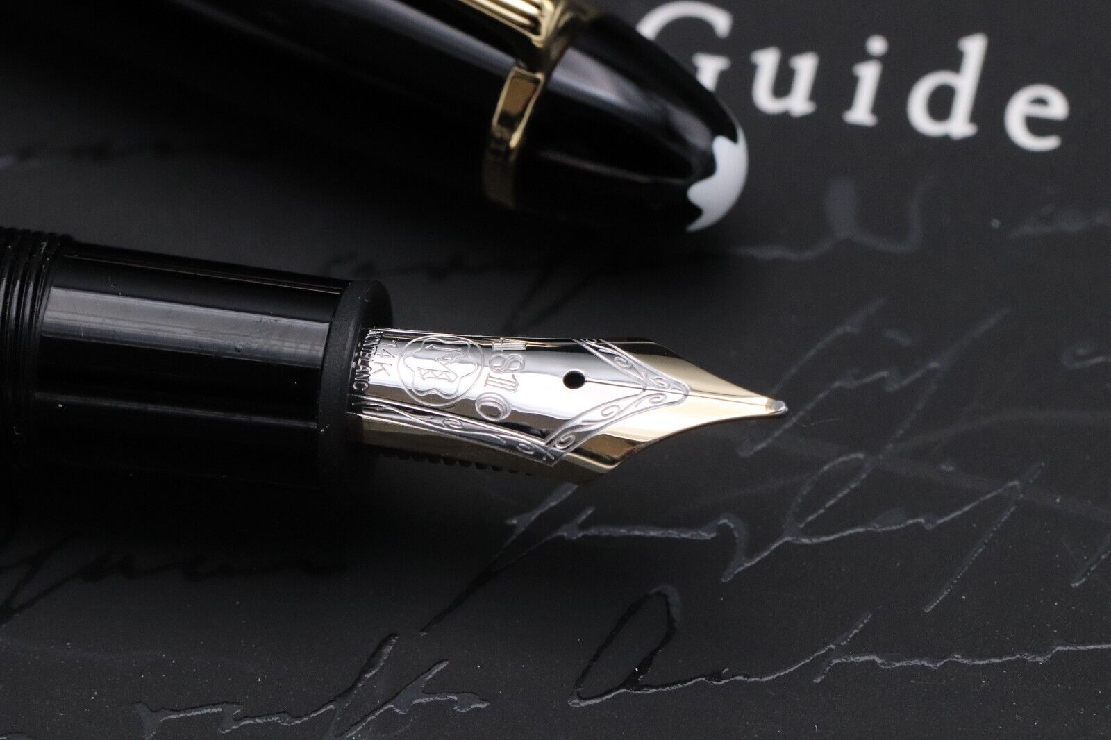 Montblanc Meisterstuck 146 LeGrand Gold-Coated Fountain Pen image 3