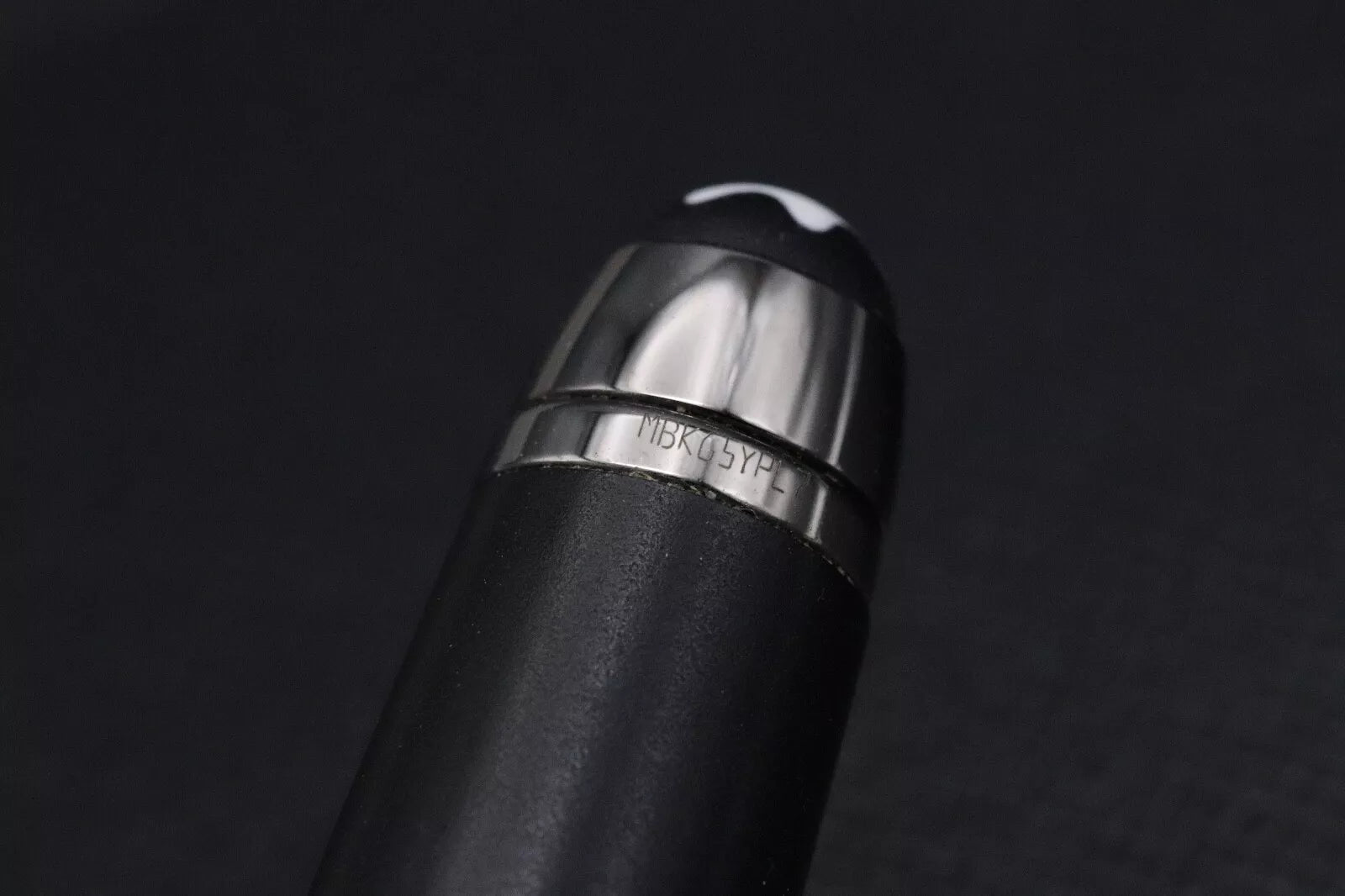 Montblanc Meisterstuck Classique Ultra Black Rollerball / Fineliner Pen image 3