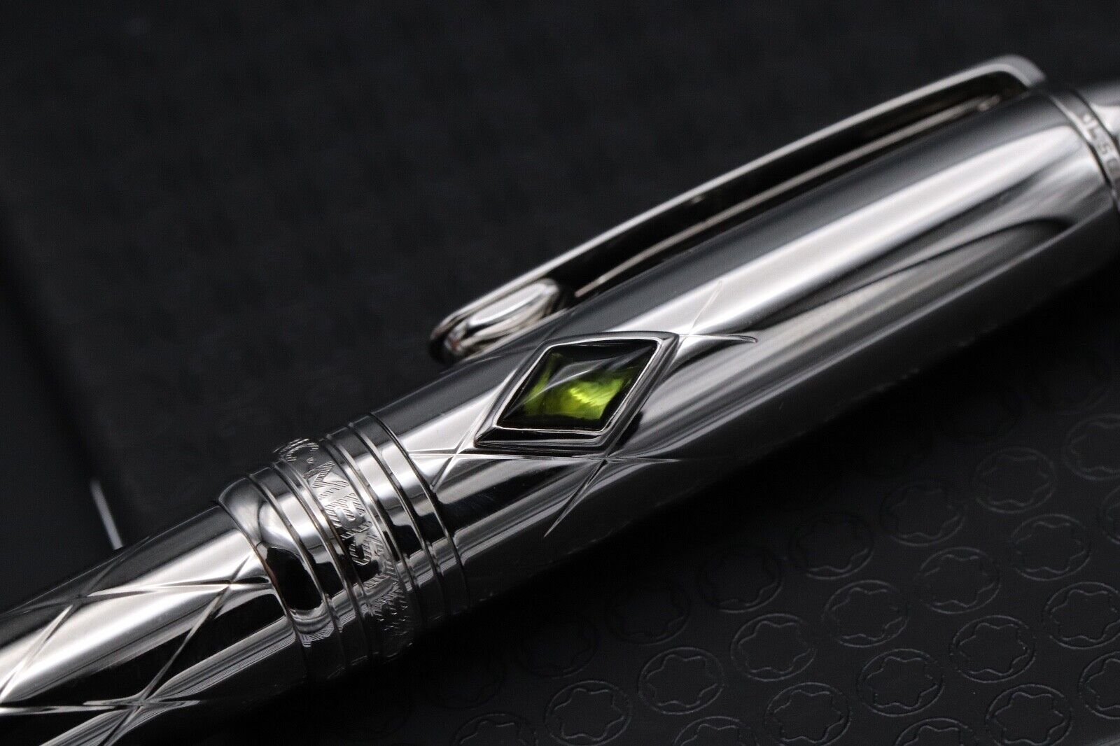 Montblanc Meisterstück Mozart Jungle Eyes Tourmaline Ballpoint Pen - UNUSED image 2