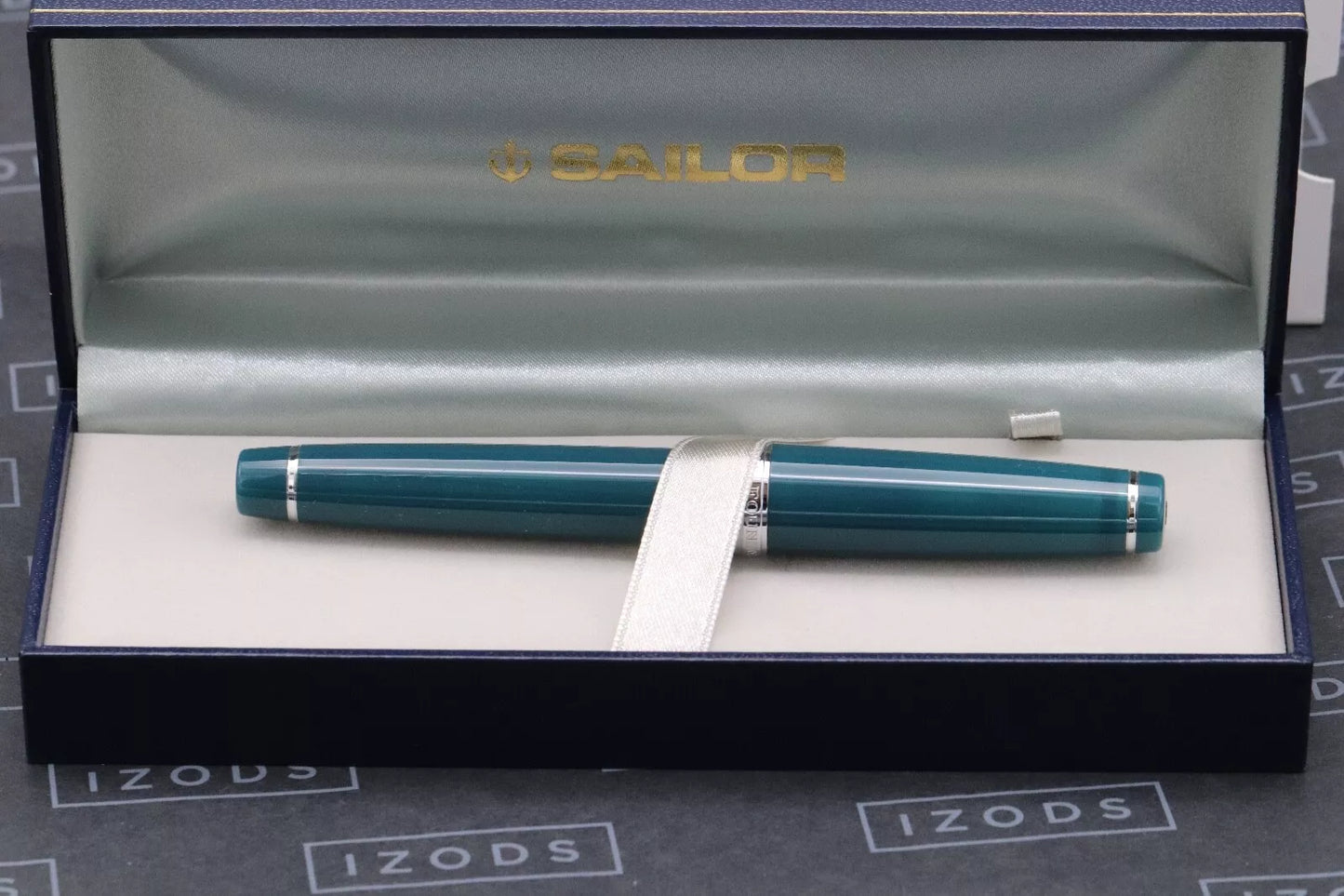 Sailor Pro Gear Ocean Fountain Pen image 2