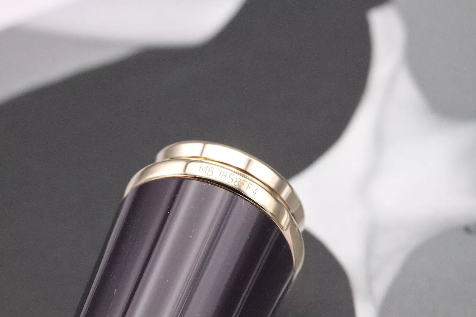 Montblanc Princesse Grace de Monaco Purple Fountain Pen - UNUSED image 7