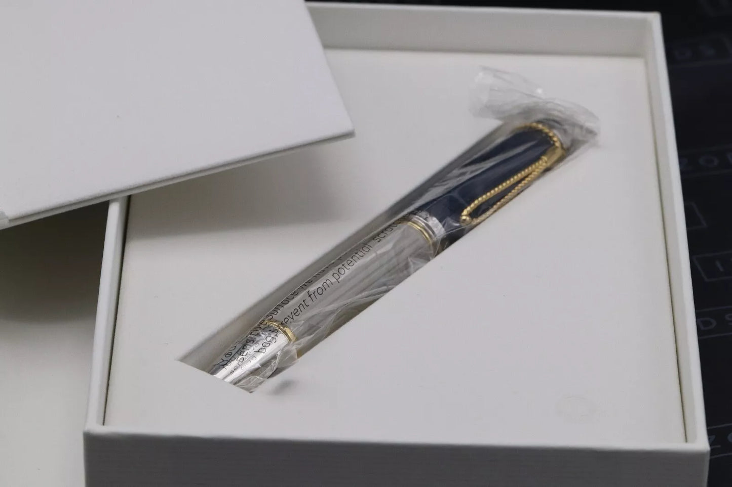 Montblanc Writers Edition Jane Austen Fountain Pen – DIPPED - Fine Nib image 10