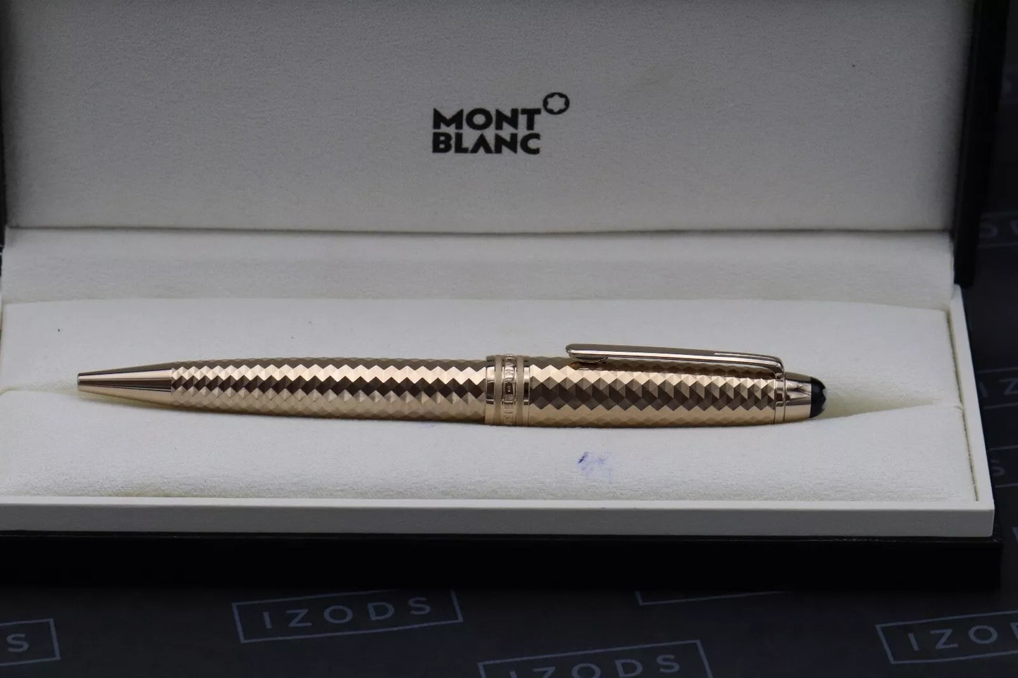 Montblanc Meisterstuck Midsize Geometric Dimension Ballpoint Pen image 6