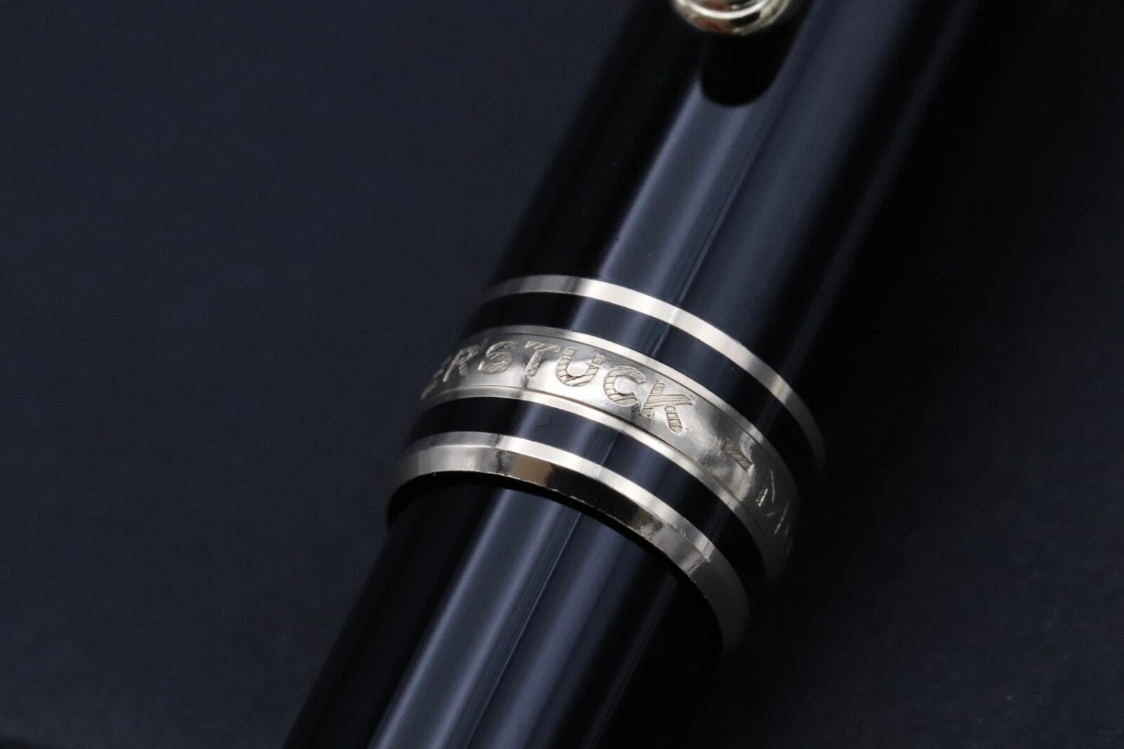 Montblanc Meisterstuck 144 Classique Gold Coated Fountain Pen - EF Nib image 3