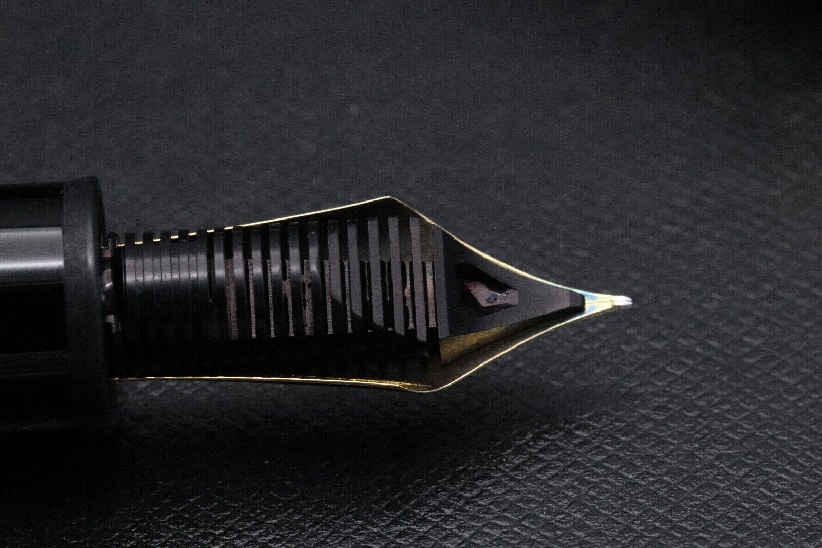 Montblanc Meisterstuck 149 Calligraphy Flex Fountain Pen image 3