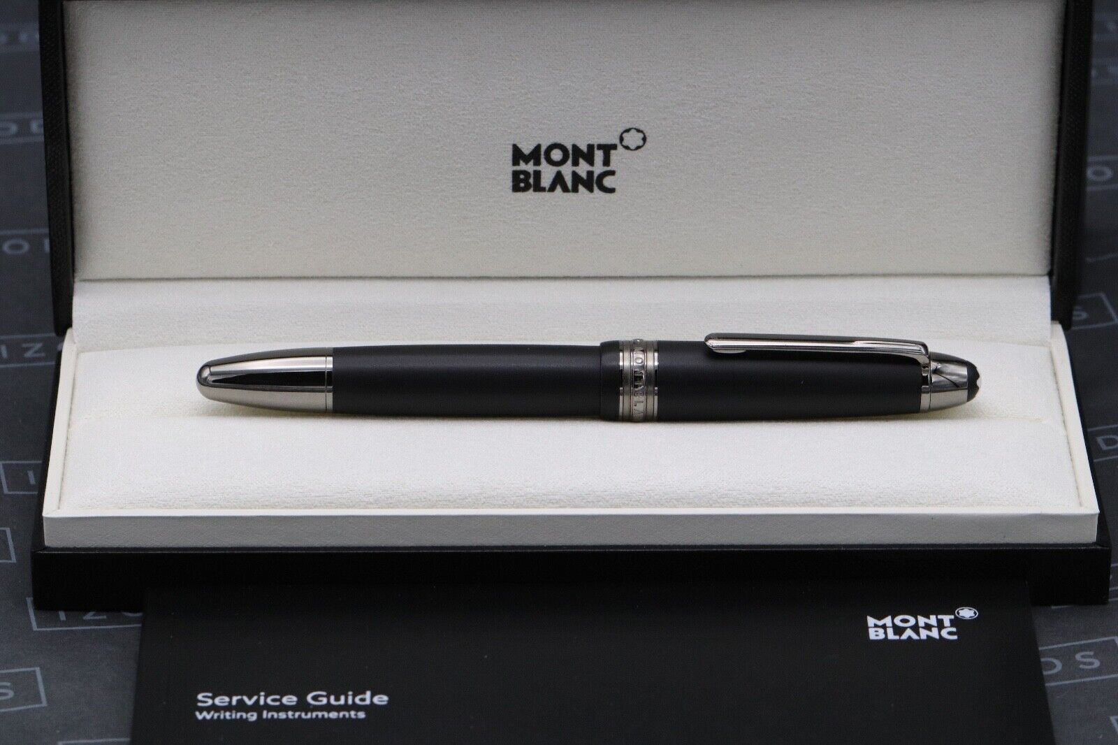 Montblanc Meisterstuck LeGrand Ultra Black Rollerball / Fineliner Pen image 4