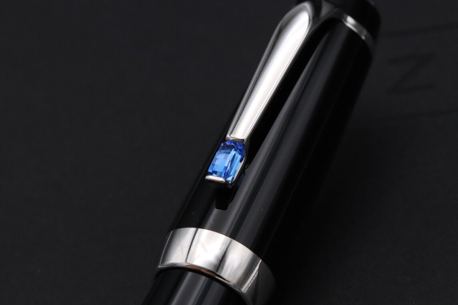 Montblanc Boheme Bleu Rollerball / Fineliner Pen image 3