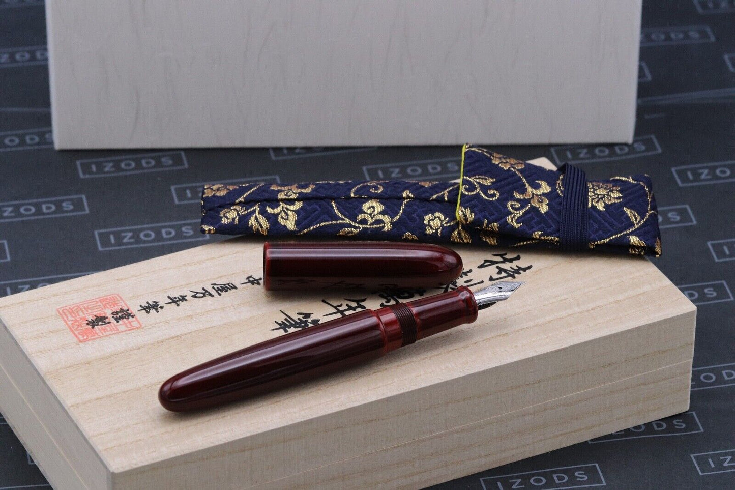 Nakaya D-17mm Portable Cigar Aka-tamenuri Fountain Pen - UNUSED image 0
