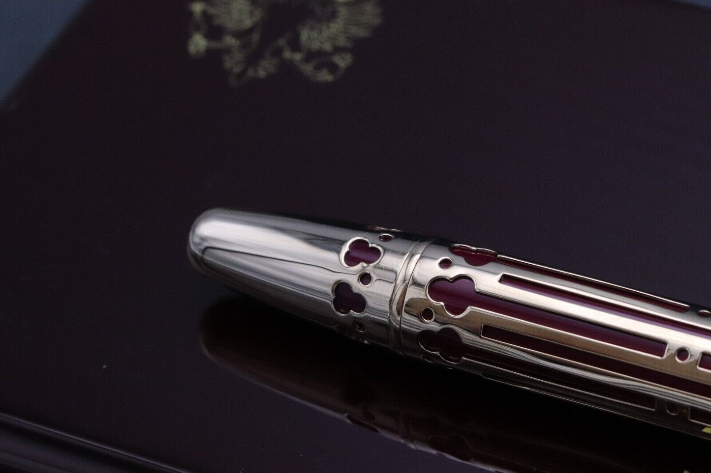 Montblanc Patron Of Art Catherine The Great 4810 Fountain Pen – DIPPED image 3