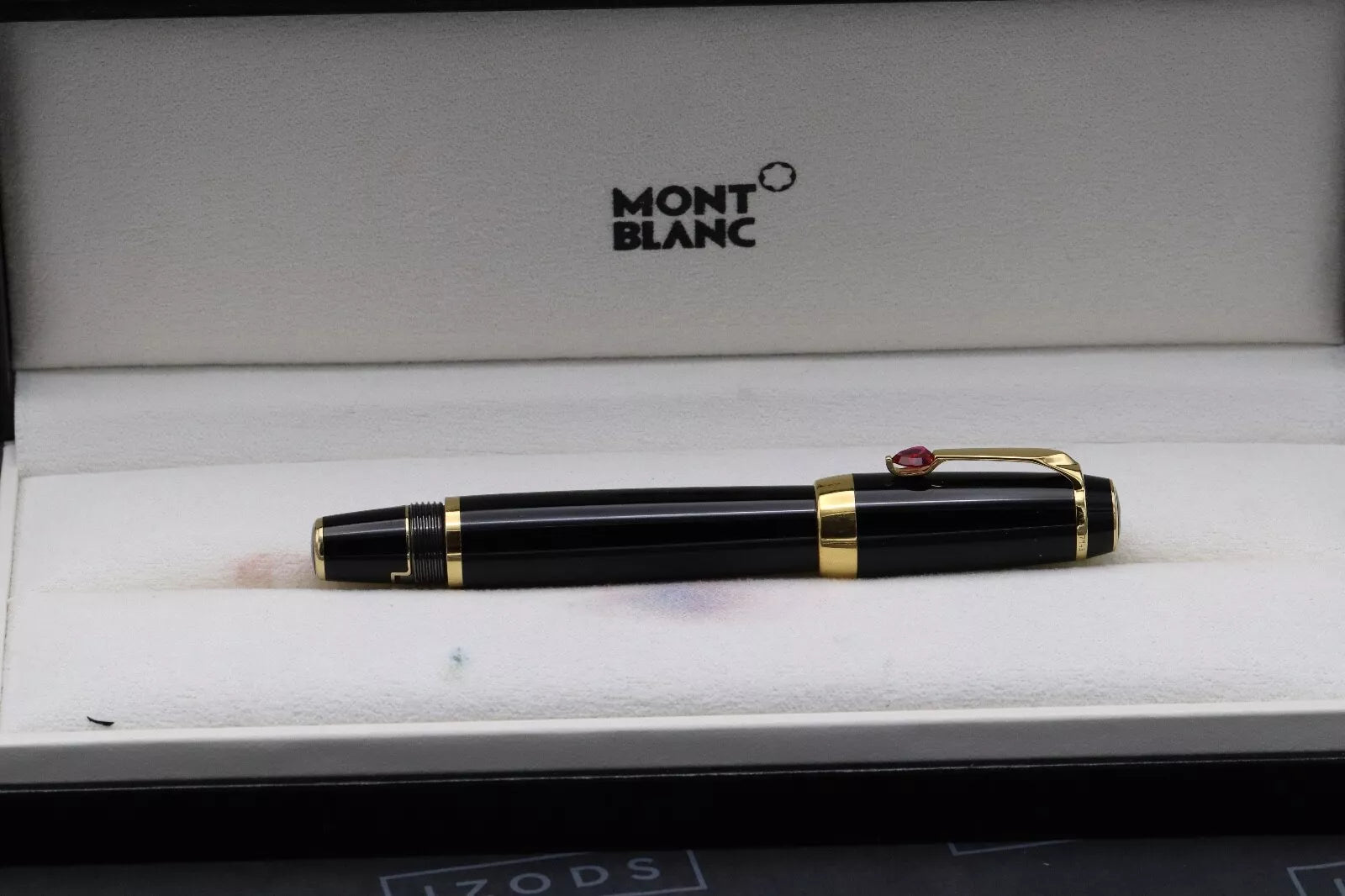 Montblanc Boheme Je T'aime Fountain Pen image 9