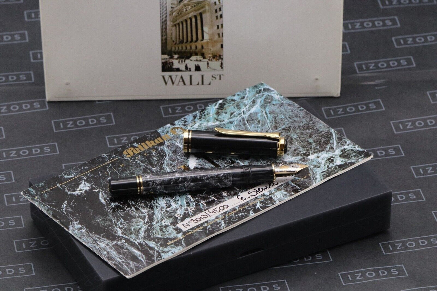 Pelikan Souveran M800 Wall Street LE Fountain Pen - UNUSED - BB PF Marking Nib image 0