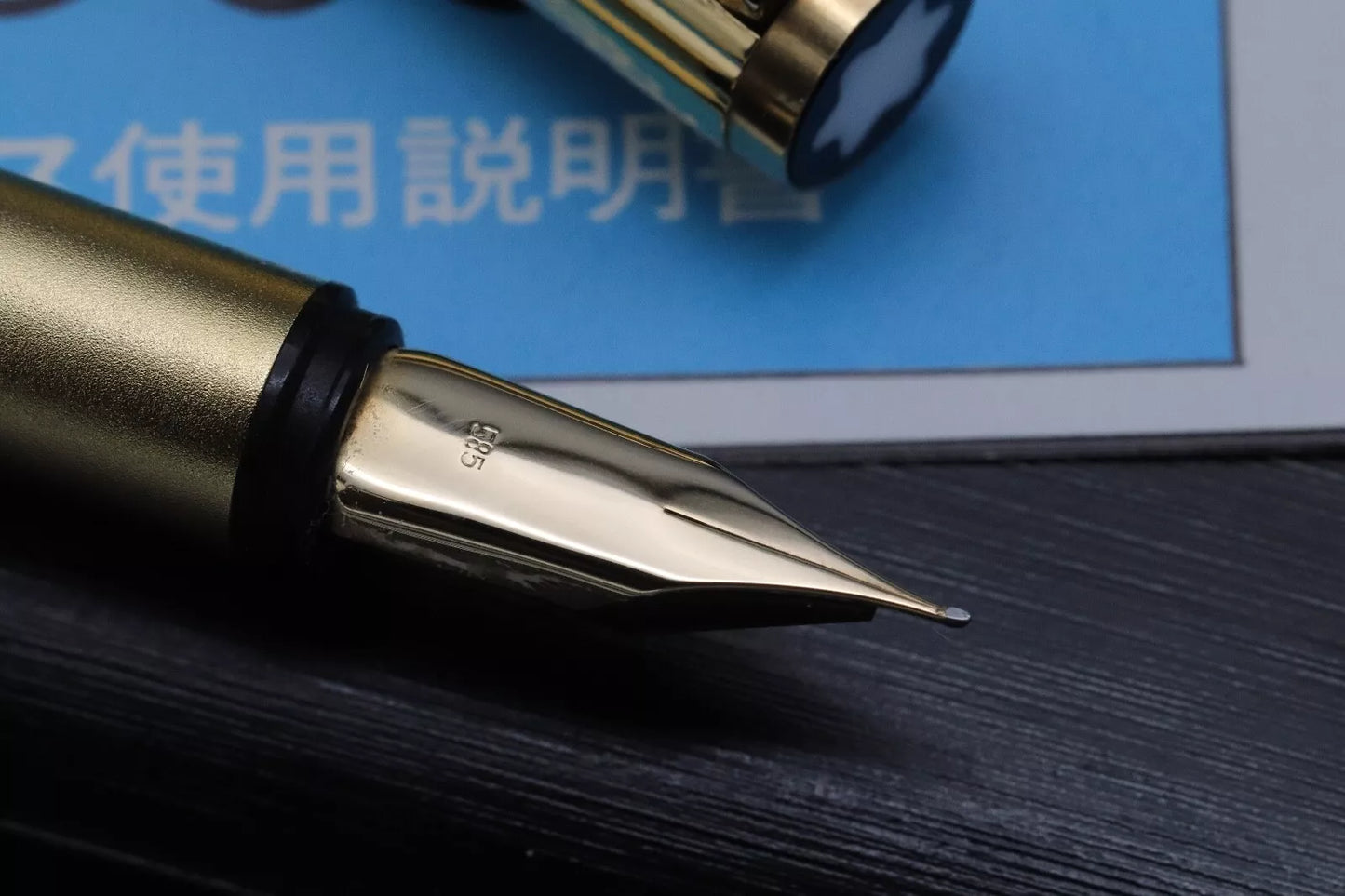 Montblanc Noblesse 1st Generation Gold-Plated Fountain Pen - 14K EF Nib image 5