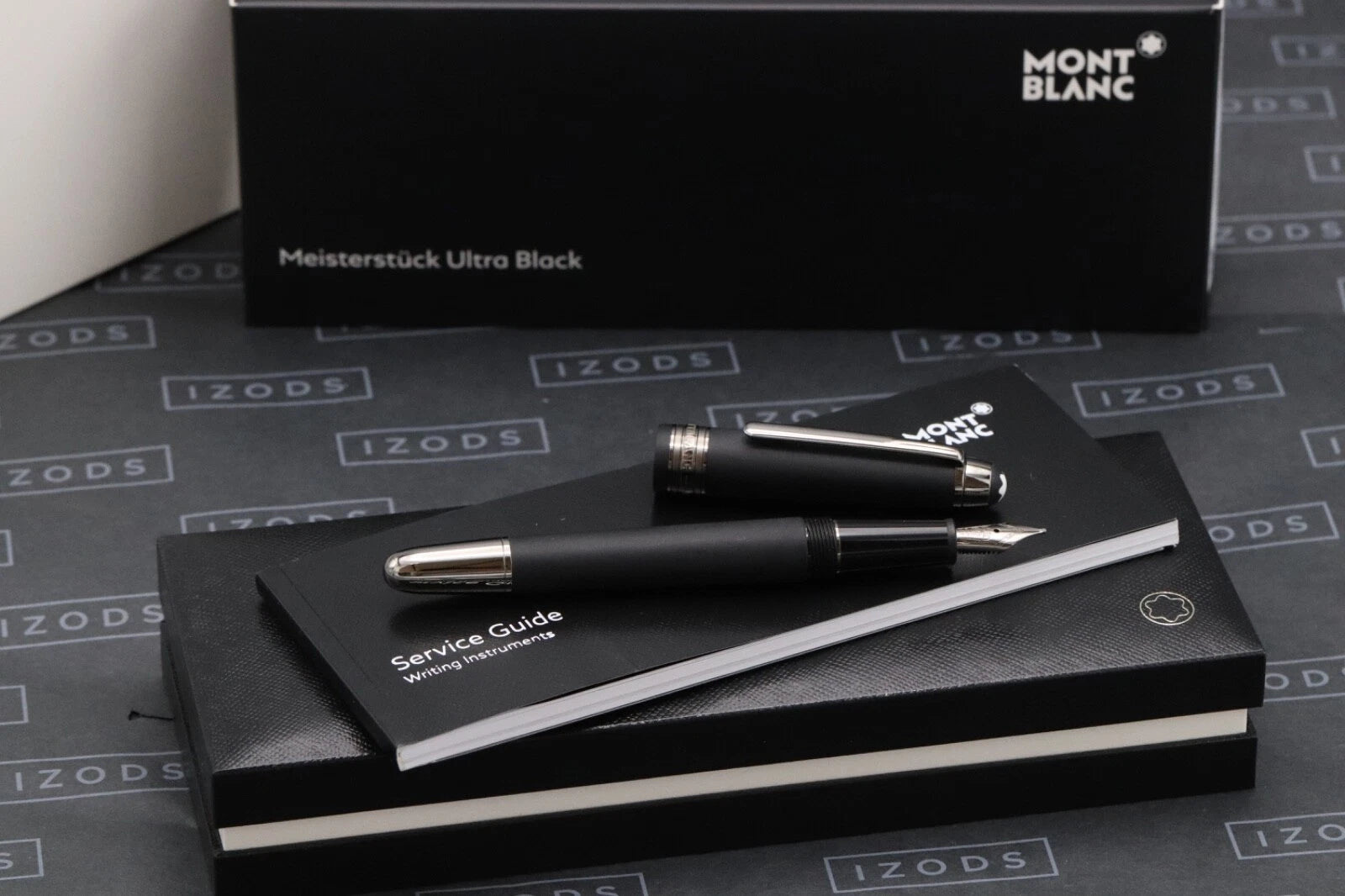 Montblanc Meisterstuck Classique Ultra Black Fountain Pen image 0