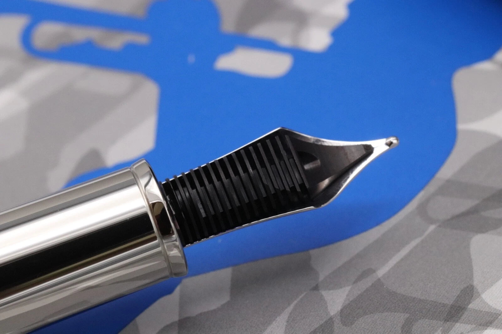 Montblanc Great Characters Miles Davis Special Edition Fountain Pen - INKED ONCE image 5