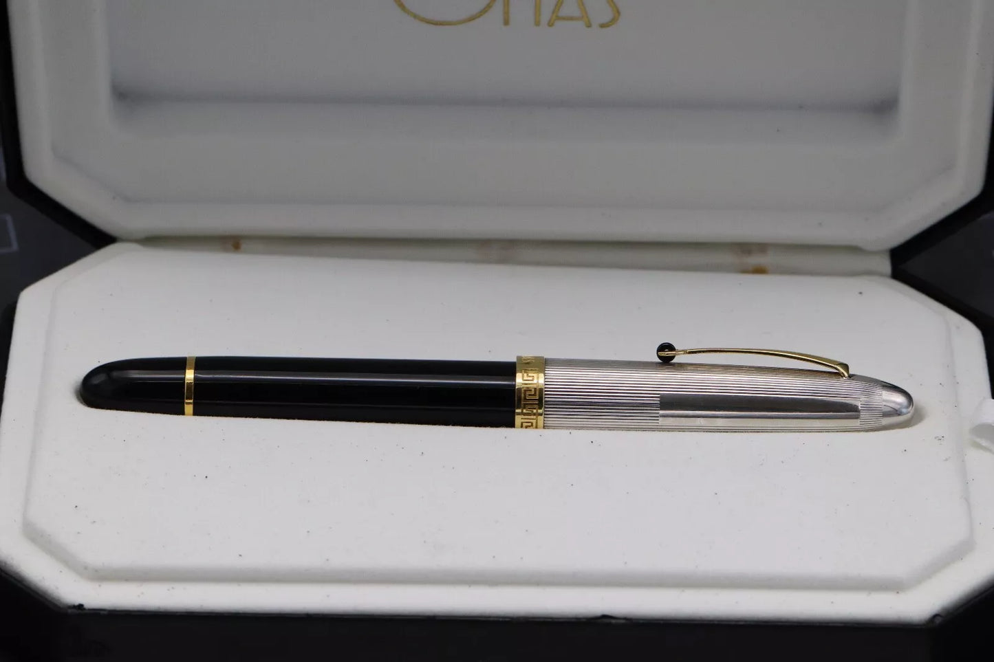 Omas Ogiva Sterling Silver Black Fountain Pen image 8