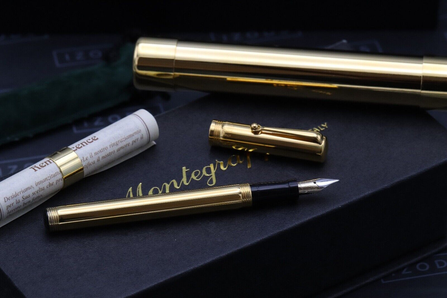 Montegrappa Reminiscence Round Vermeil Fountain Pen with Case image 1