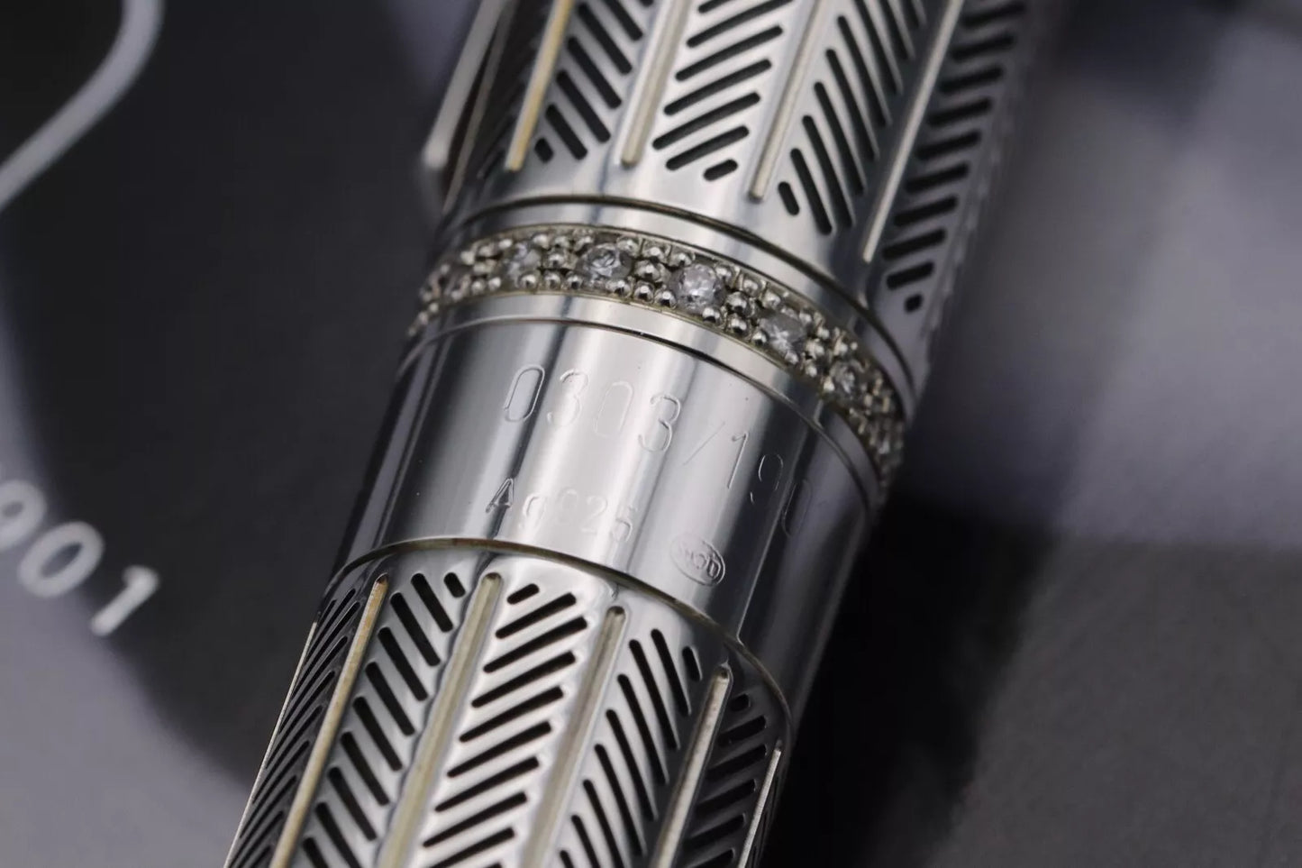 Montblanc Muses Marlene Dietrich Commemoration Edition Fountain Pen - UNUSED image 6