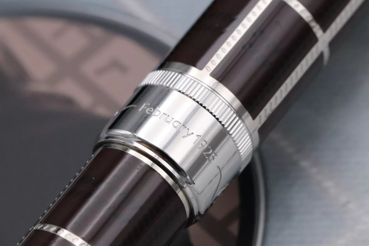 Montblanc Writers Edition Arthur Conan Doyle LE1902 Fountain Pen - UNUSED - 0006 image 8