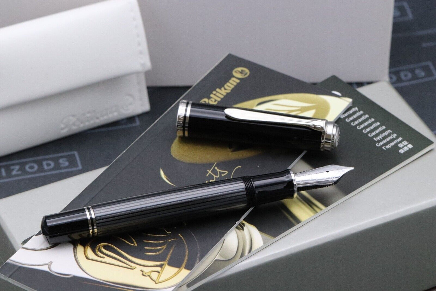 Pelikan Souveran M1005 Stresemann Fountain Pen image 1