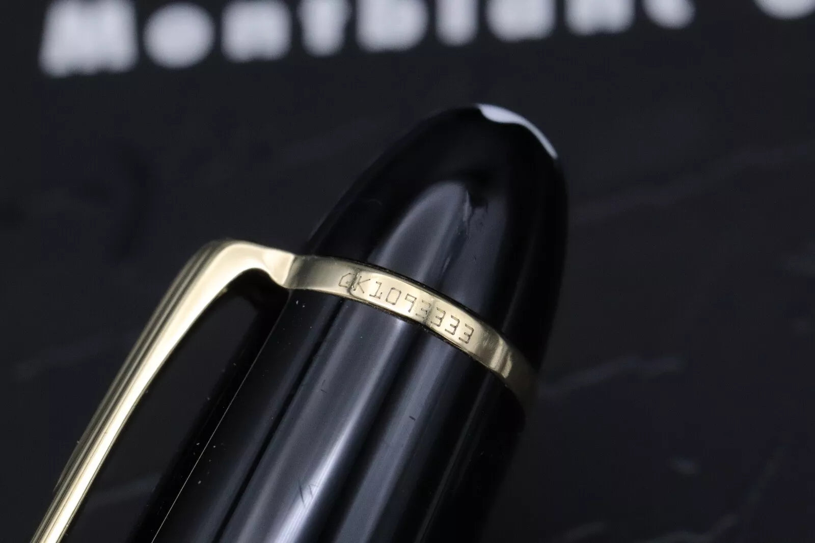 Montblanc Meisterstuck 146 LeGrand Gold-Coated Fountain Pen image 5