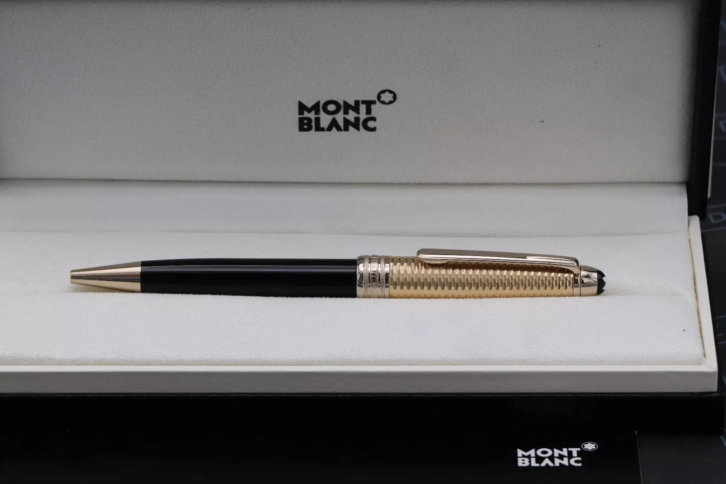 Montblanc Meisterstuck Classique Geometry Doue Ballpoint Pen image 5