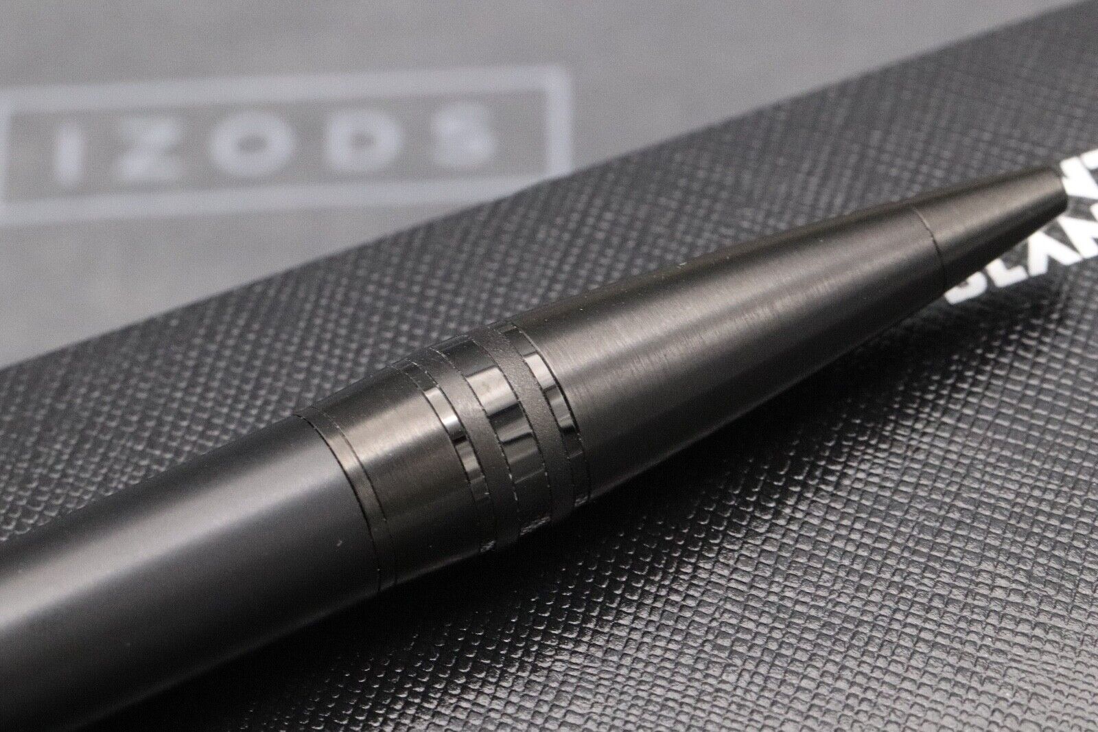 Montblanc Starwalker Ultra Black Ballpoint Pen image 3