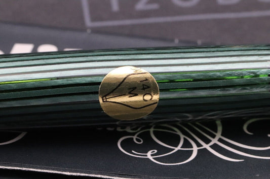 Pelikan Souveran M800 Green Black Fountain Pen - 1987-1988 - 14C Nib image 3