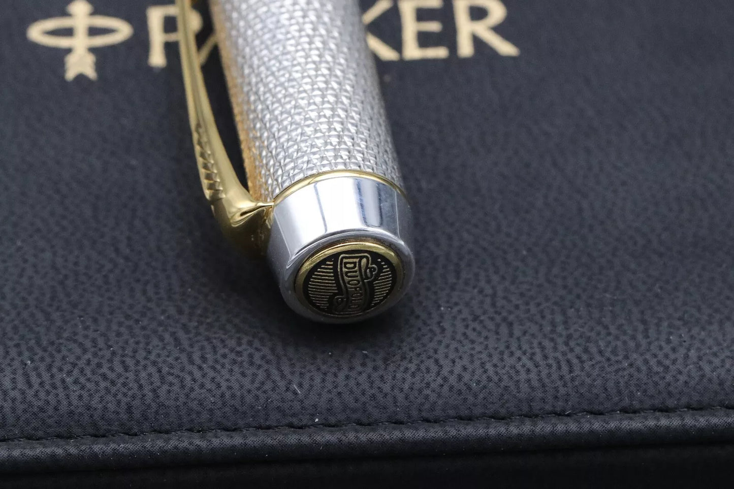 Classic Pens CP5 Parker Centennial Modern Fountain Pen - UNUSED image 9