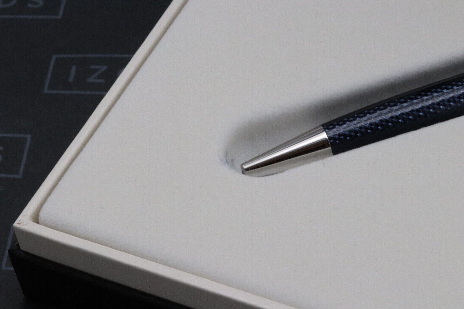 Montblanc Meisterstück Classique Blue Hour Doue Ballpoint Pen image 6