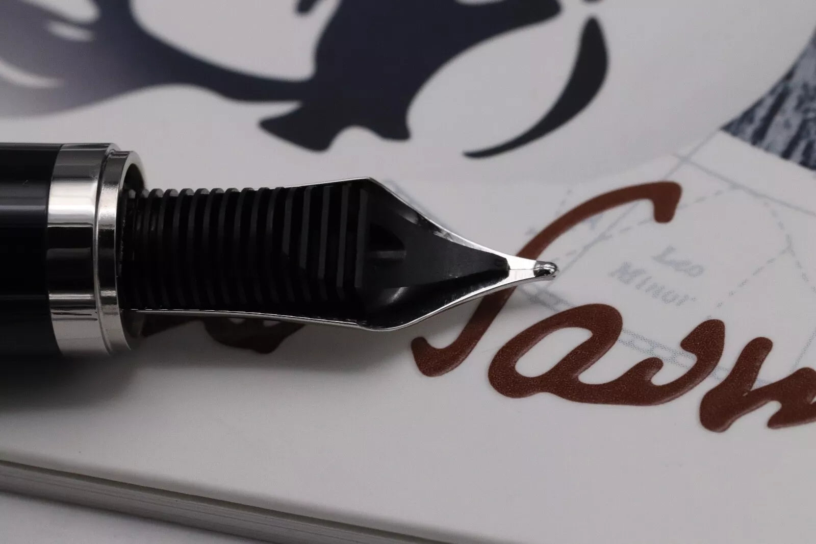 Montblanc Writers Edition Antoine de Saint-Exupery Fountain Pen - UNUSED image 5