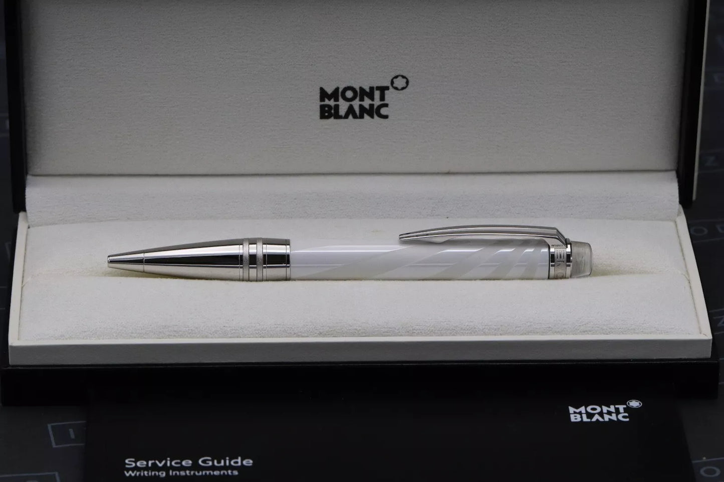 Montblanc Starwalker White Ceramics Ballpoint Pen image 5