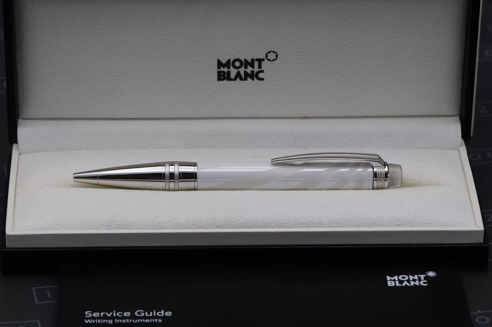 Montblanc Starwalker White Ceramics Ballpoint Pen image 5