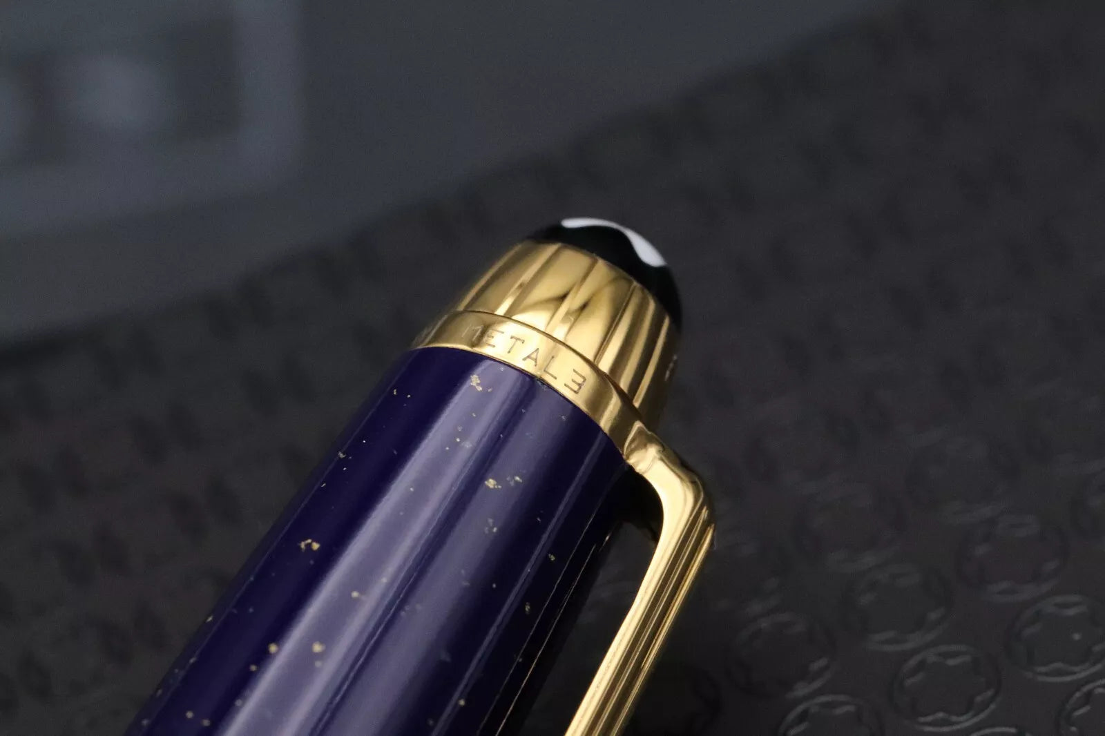 Montblanc Meisterstuck 164 Classique Ramses II Vermeil Ballpoint Pen image 6