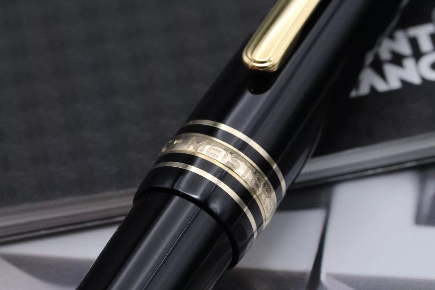 Montblanc Meisterstuck Chopin Classique Gold Line Fountain Pen - UNUSED - Fine image 5