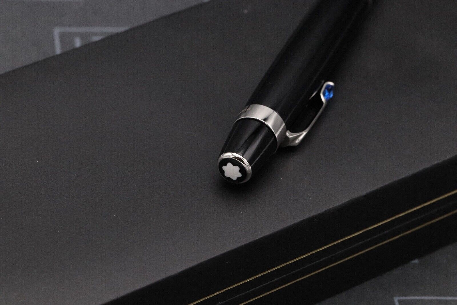 Montblanc Boheme Bleu Ballpoint Pen - UNUSED image 4