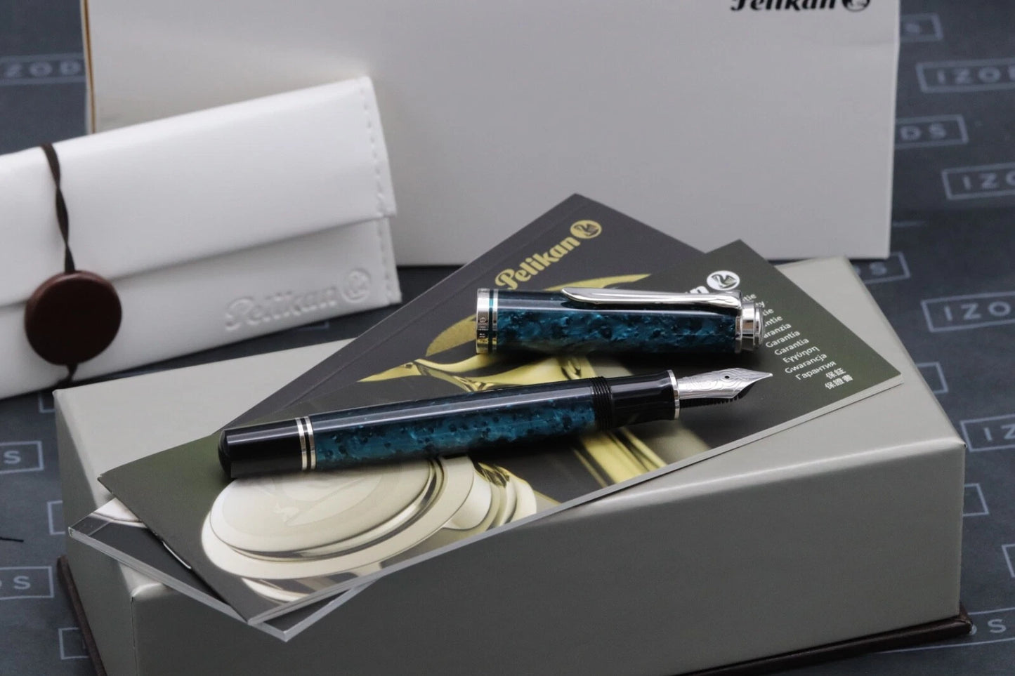 Pelikan Souveran M805 Ocean Swirl Special Edition Fountain Pen image 0