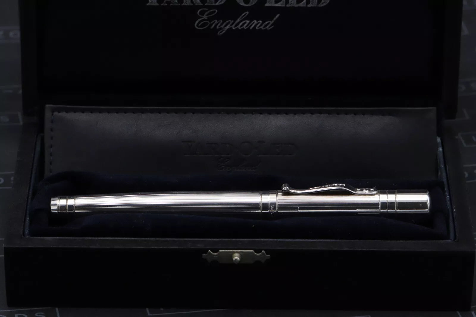 Yard-O-Led Viceroy Grand Lined Fountain Pen image 9
