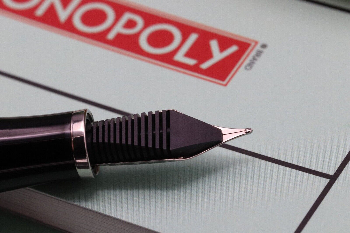 Montegrappa Monopoly Players Collection Tycoon Fountain Pen image 3